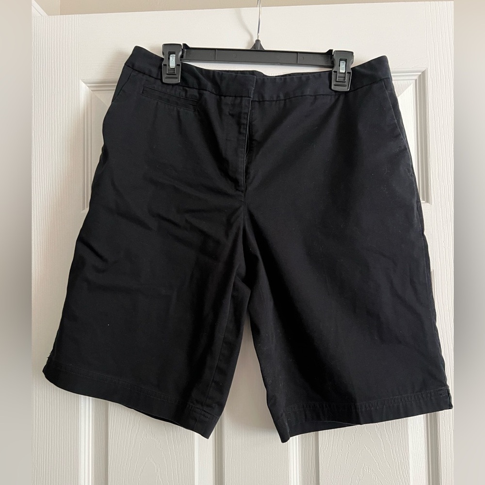 Women’s Liz Claiborne Audra go pack golf shorts
